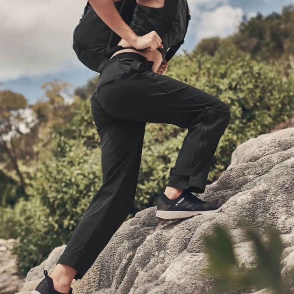 ATHLETA TREKKIE PANT